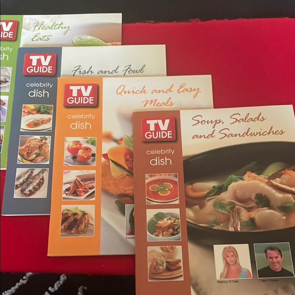 Celebrity Dish Cookbook Set - Multicolor